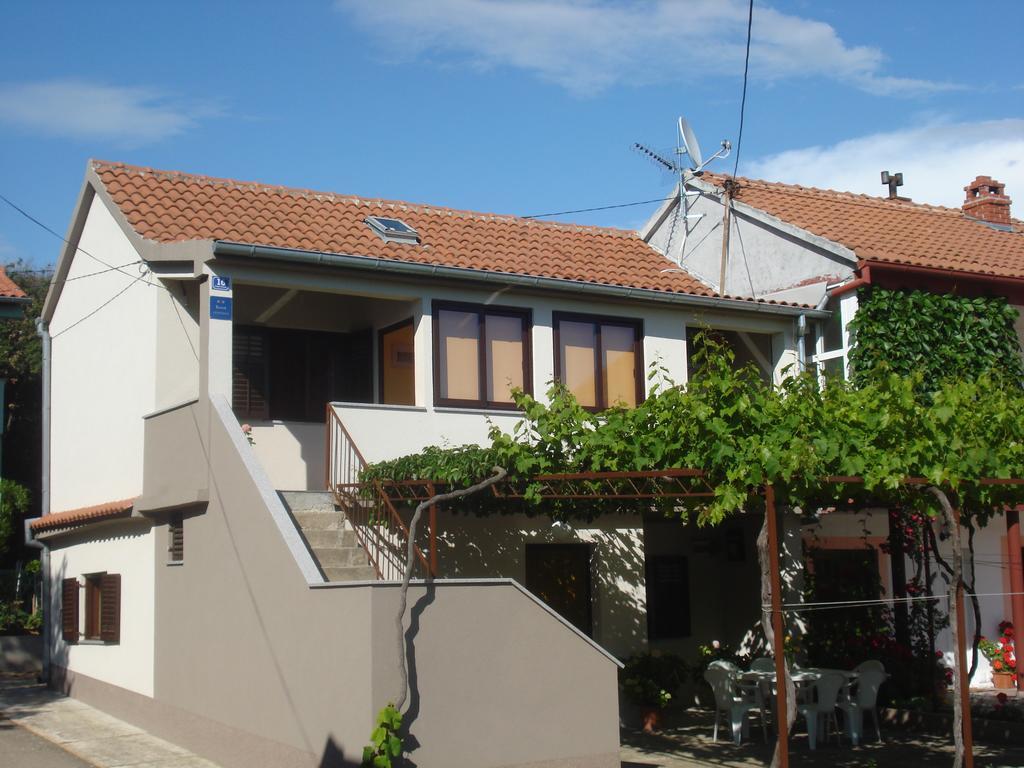 Apartments Kresan Sukošan المظهر الخارجي الصورة
