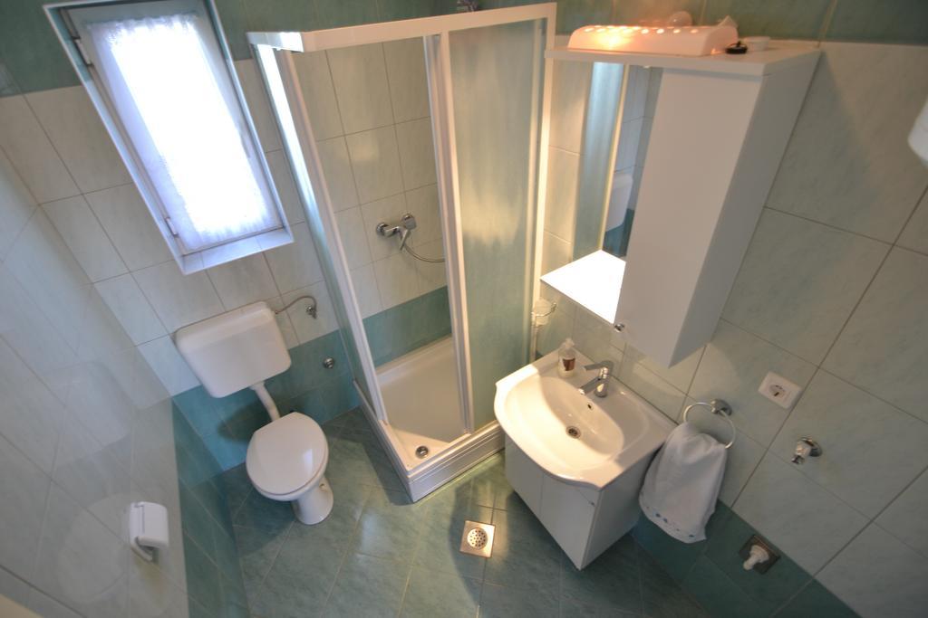 Apartments Kresan Sukošan المظهر الخارجي الصورة