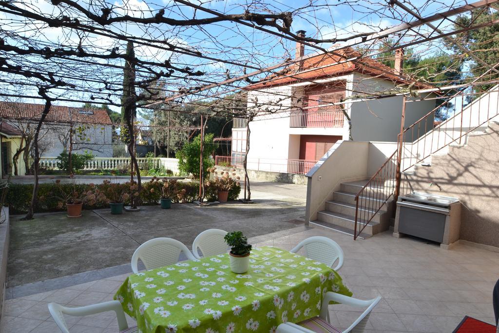 Apartments Kresan Sukošan المظهر الخارجي الصورة