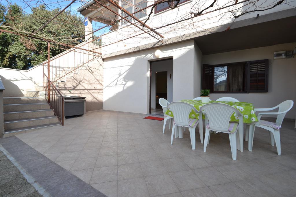 Apartments Kresan Sukošan المظهر الخارجي الصورة
